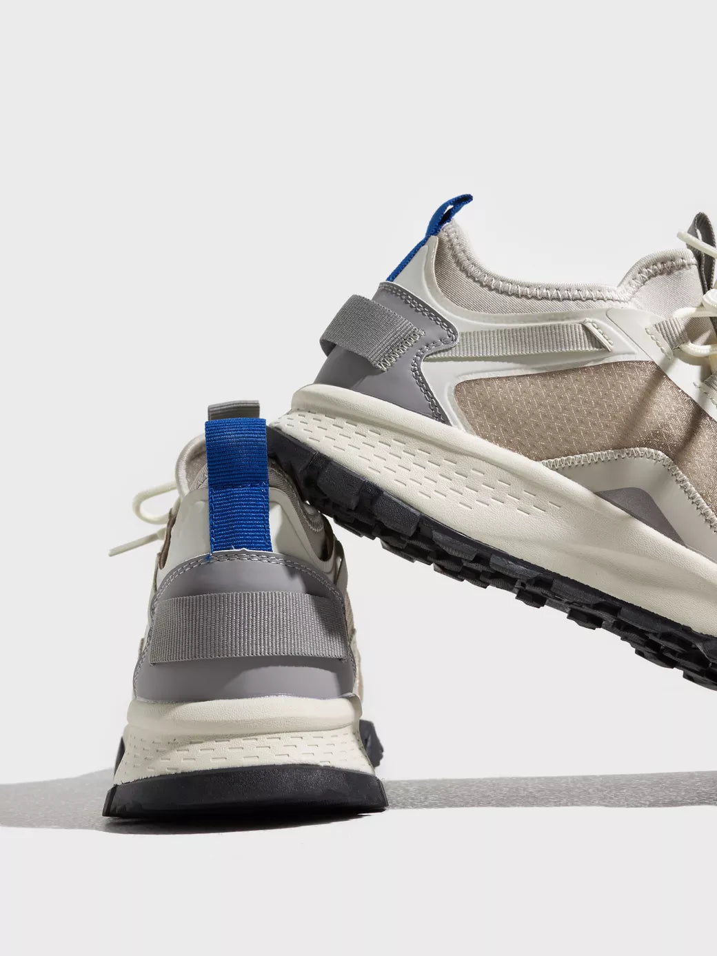 TR-12 Trail runner fra Garment Project