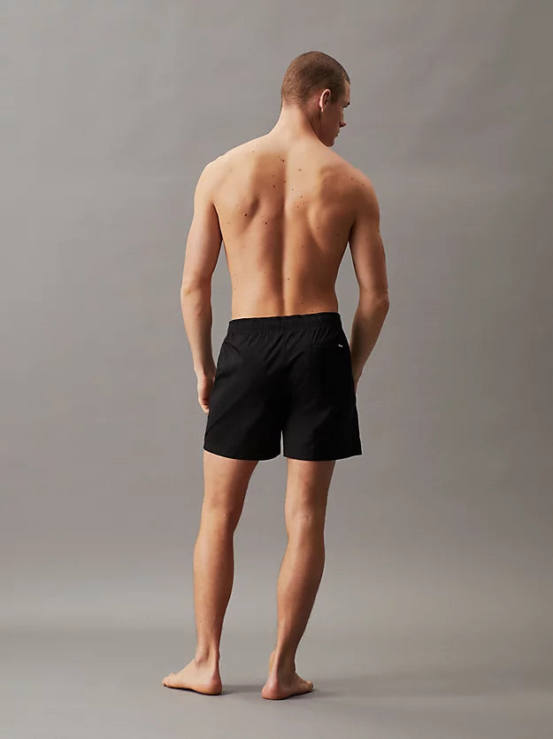 Medium Drawstring fra Calvin Klein i Sort