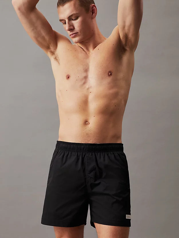 Medium Drawstring fra Calvin Klein i Sort