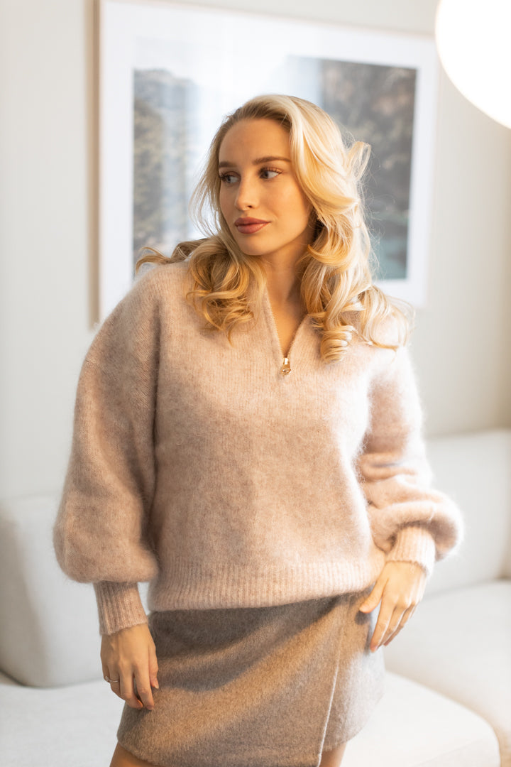 Li Chunky Sweater - Beige