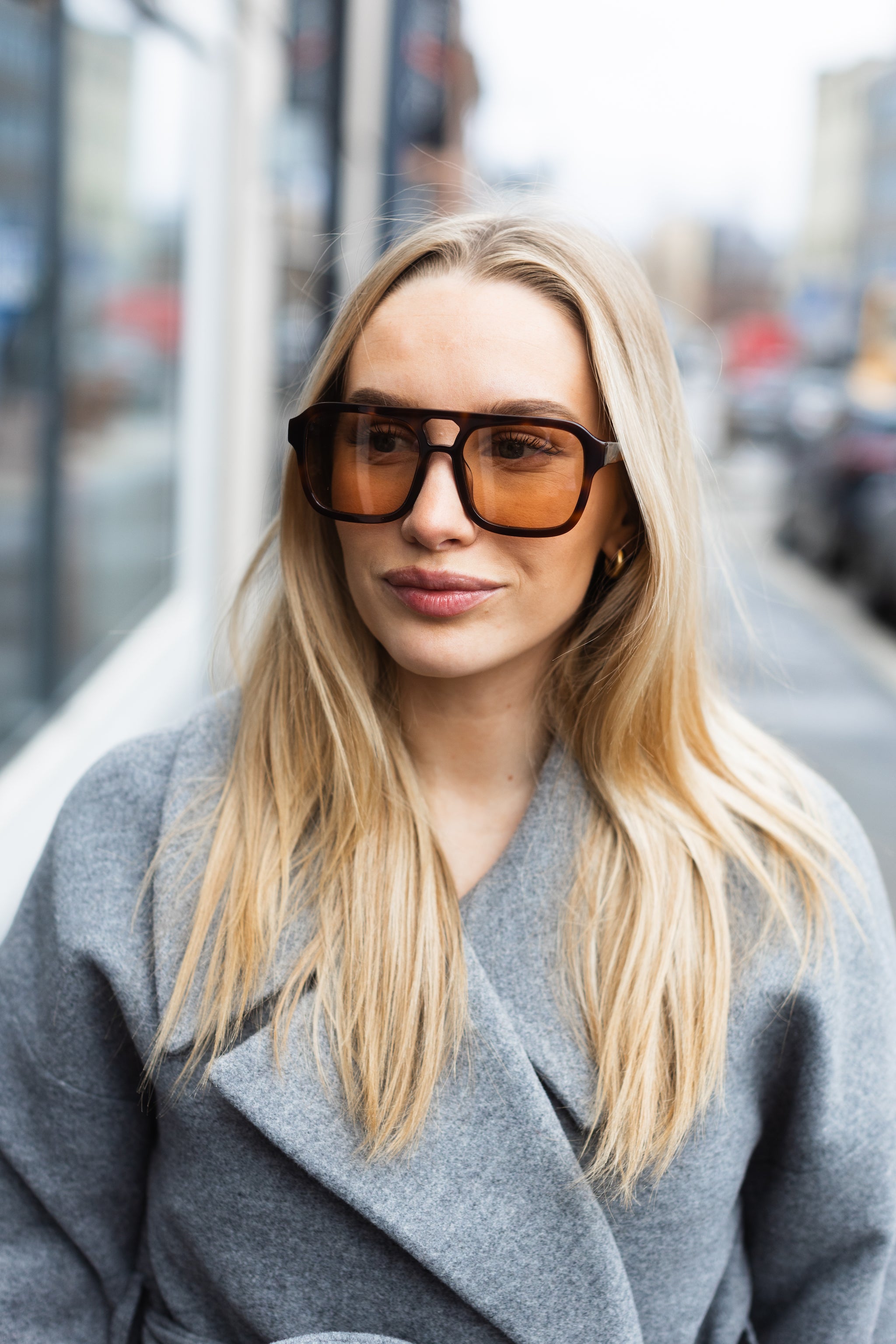 Thea Myren Gela Black Cinnamon 3